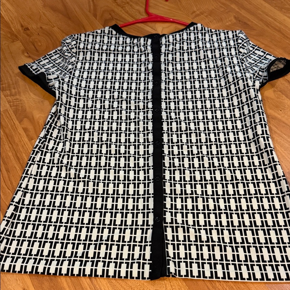 Anne Klein Black and cream Patterned Top - Picture 5 of 6